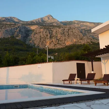 Villa Ctma200/ Holiday House With Private Heated Pool