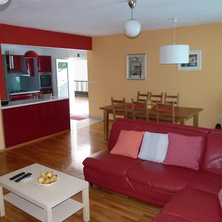 Ctma200/ Holiday House With Private Heated Pool Villa Makarska