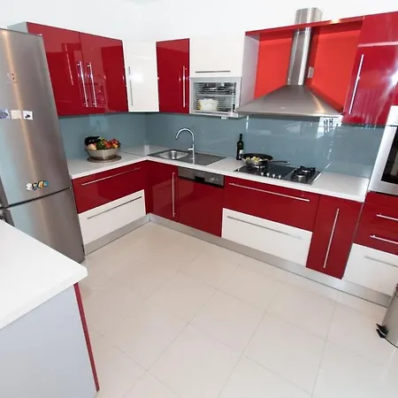Ctma200/ Holiday House With Private Heated Pool *